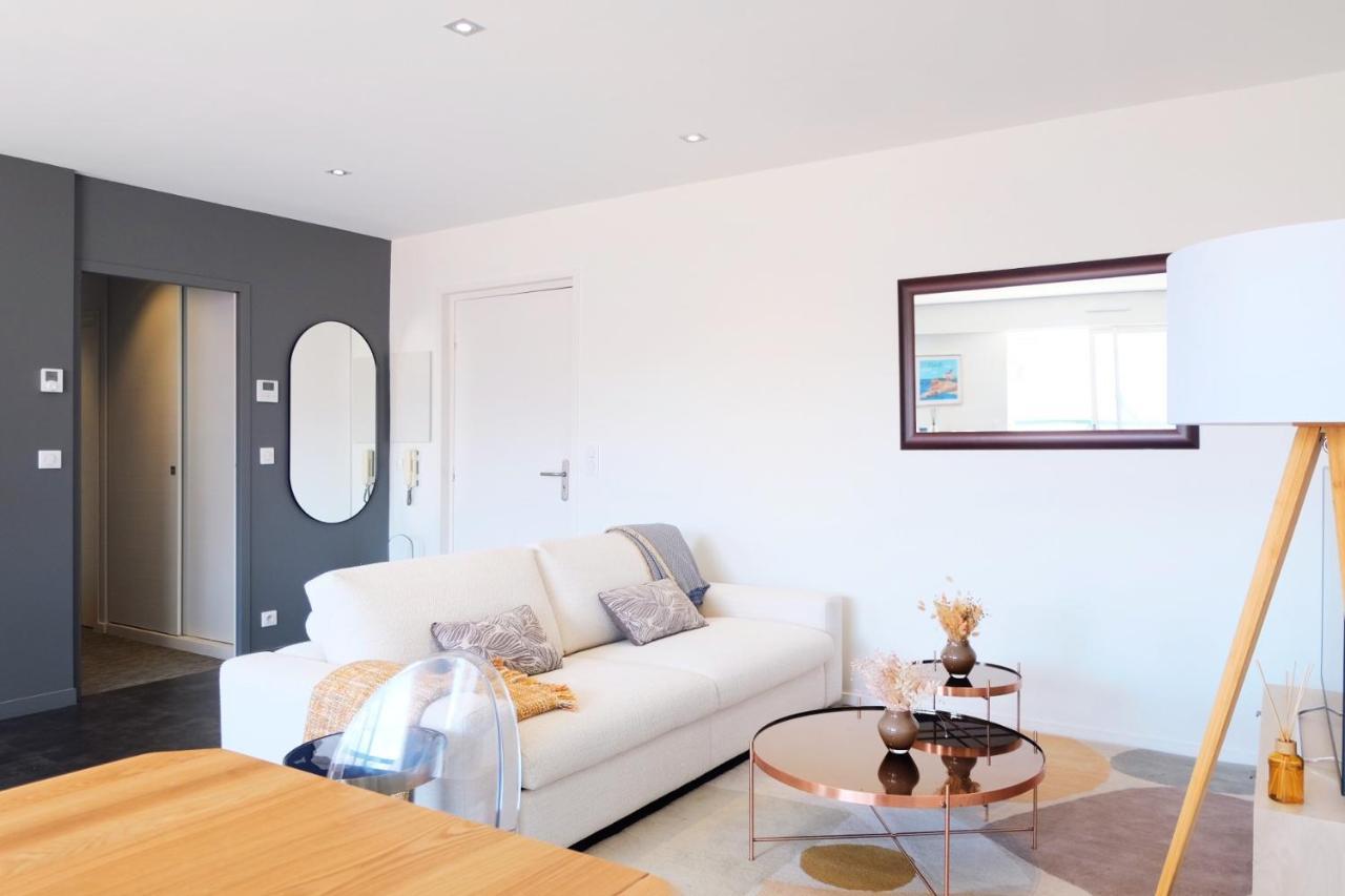 Magnifique Appartement, En Hyper Centre, Avec Terrasse Et Place De Parking بياريتز المظهر الخارجي الصورة