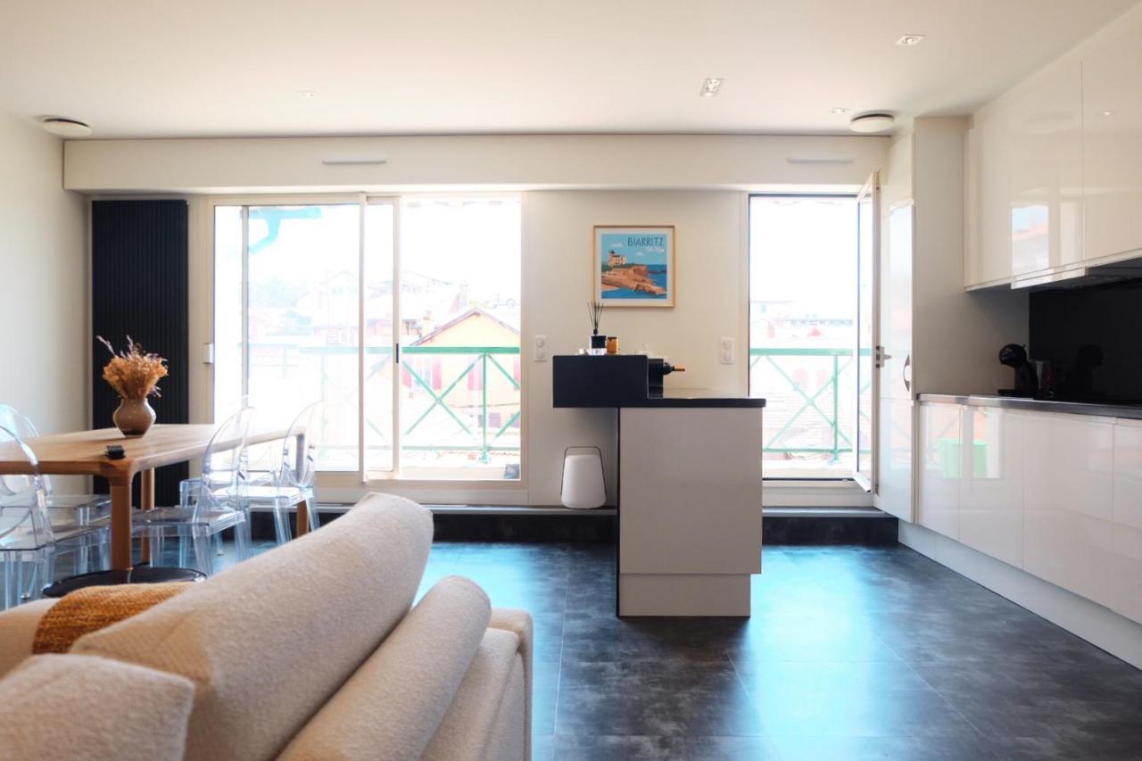 Magnifique Appartement, En Hyper Centre, Avec Terrasse Et Place De Parking بياريتز المظهر الخارجي الصورة