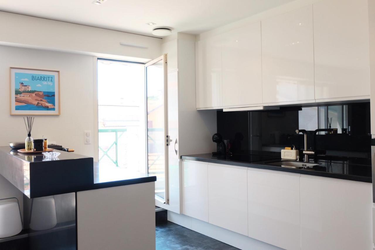 Magnifique Appartement, En Hyper Centre, Avec Terrasse Et Place De Parking بياريتز المظهر الخارجي الصورة