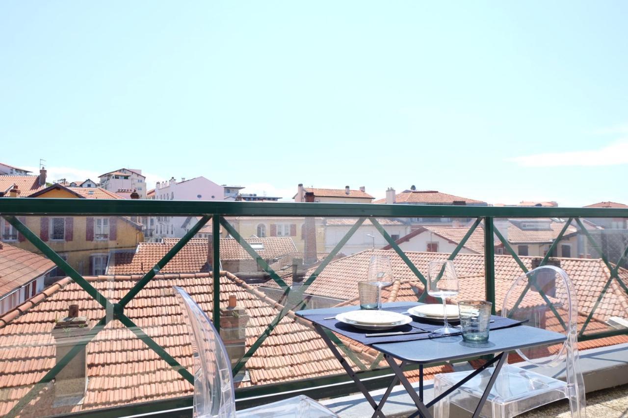 Magnifique Appartement, En Hyper Centre, Avec Terrasse Et Place De Parking بياريتز المظهر الخارجي الصورة